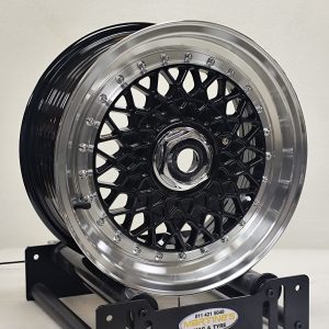 M7532