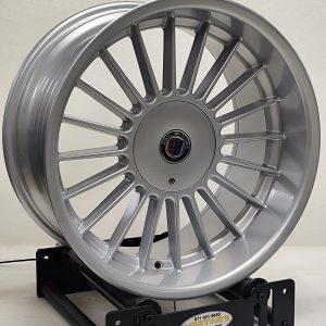 8332R/8332F
